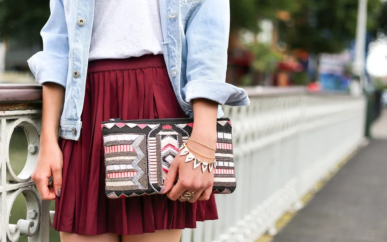 Pleated midi skirt